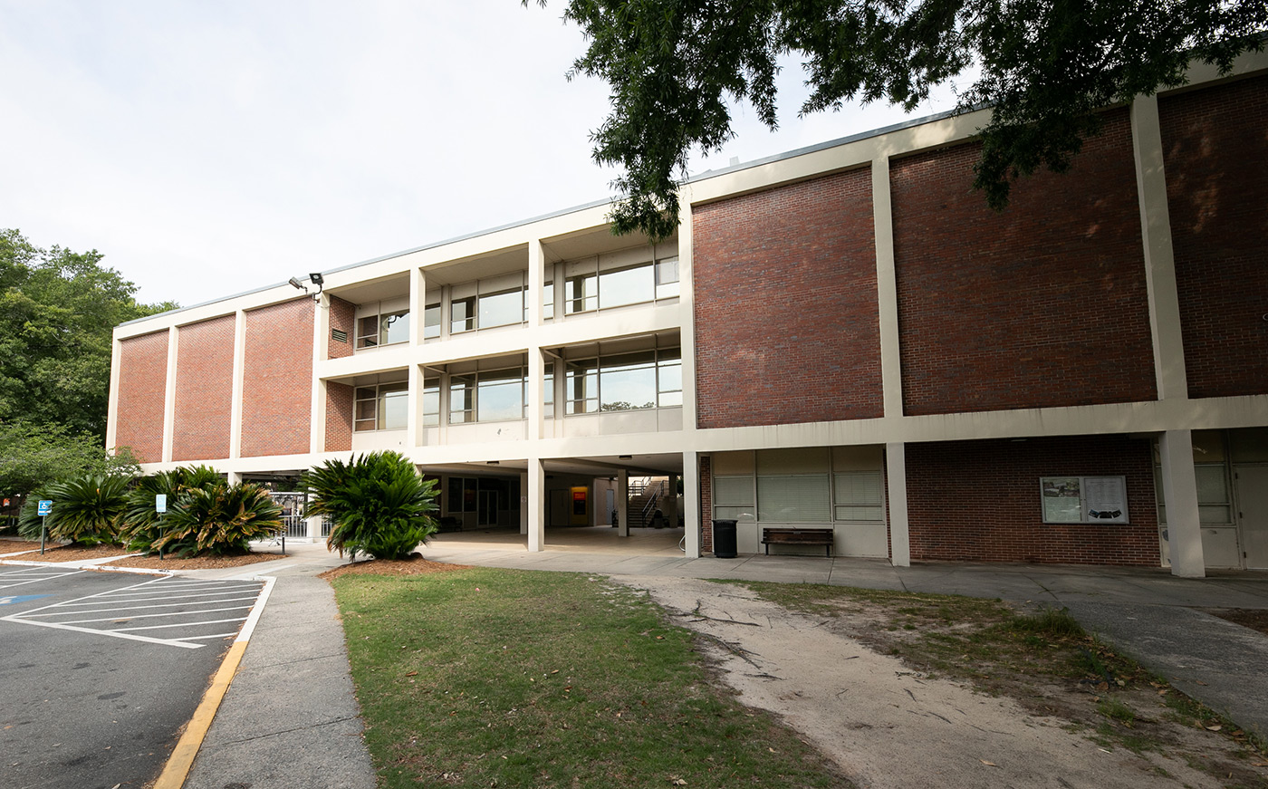 Exterior photo of Connell Student Center
